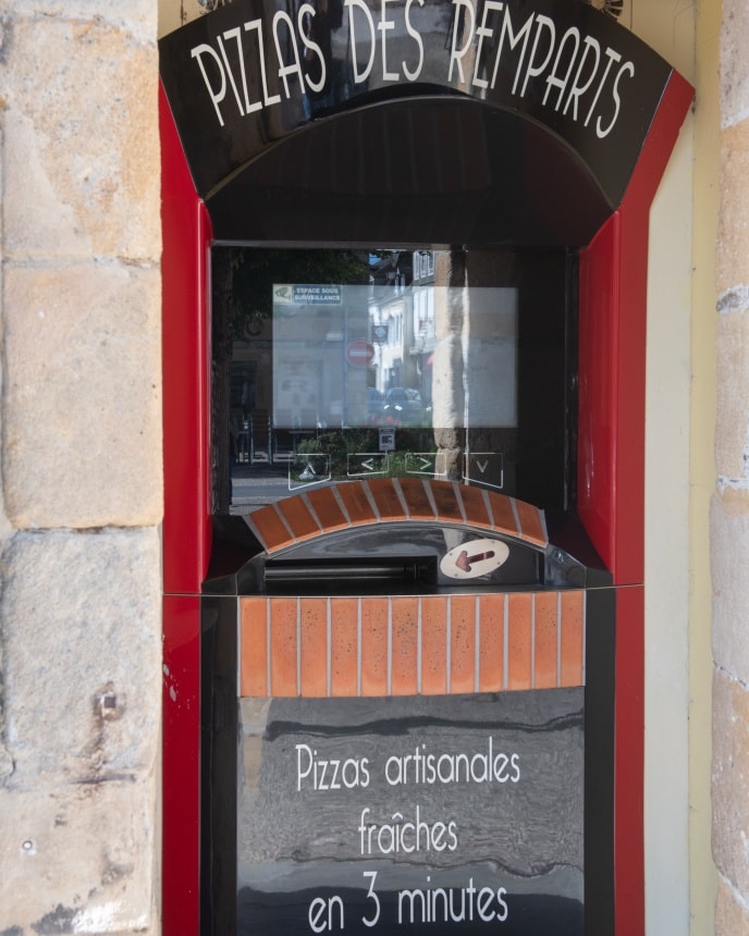 photo du distributeur automatique de pizzas